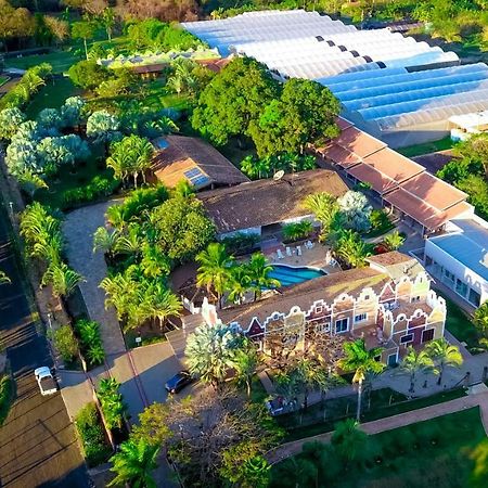 Villa De Holanda Parque Hotel Holambra Bagian luar foto
