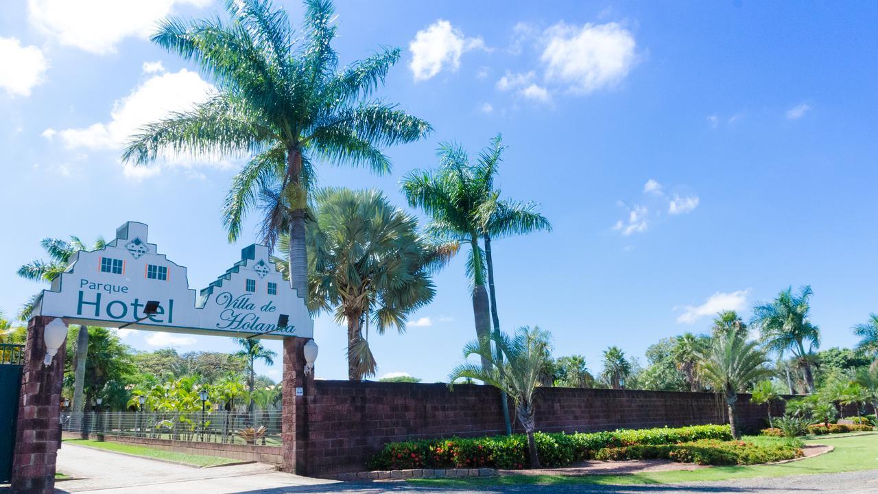 Villa De Holanda Parque Hotel Holambra Bagian luar foto
