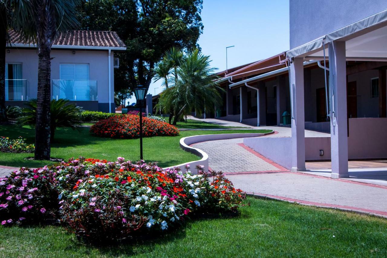Villa De Holanda Parque Hotel Holambra Bagian luar foto